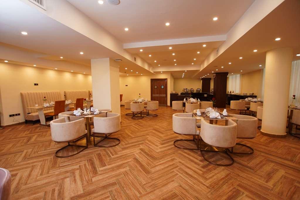 Best Western Premier Dynasty Addis Ababa Restoran foto