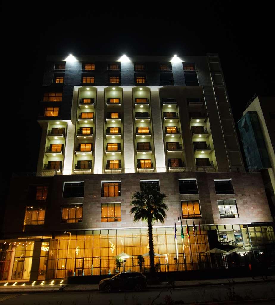 Best Western Premier Dynasty Addis Ababa Bagian luar foto